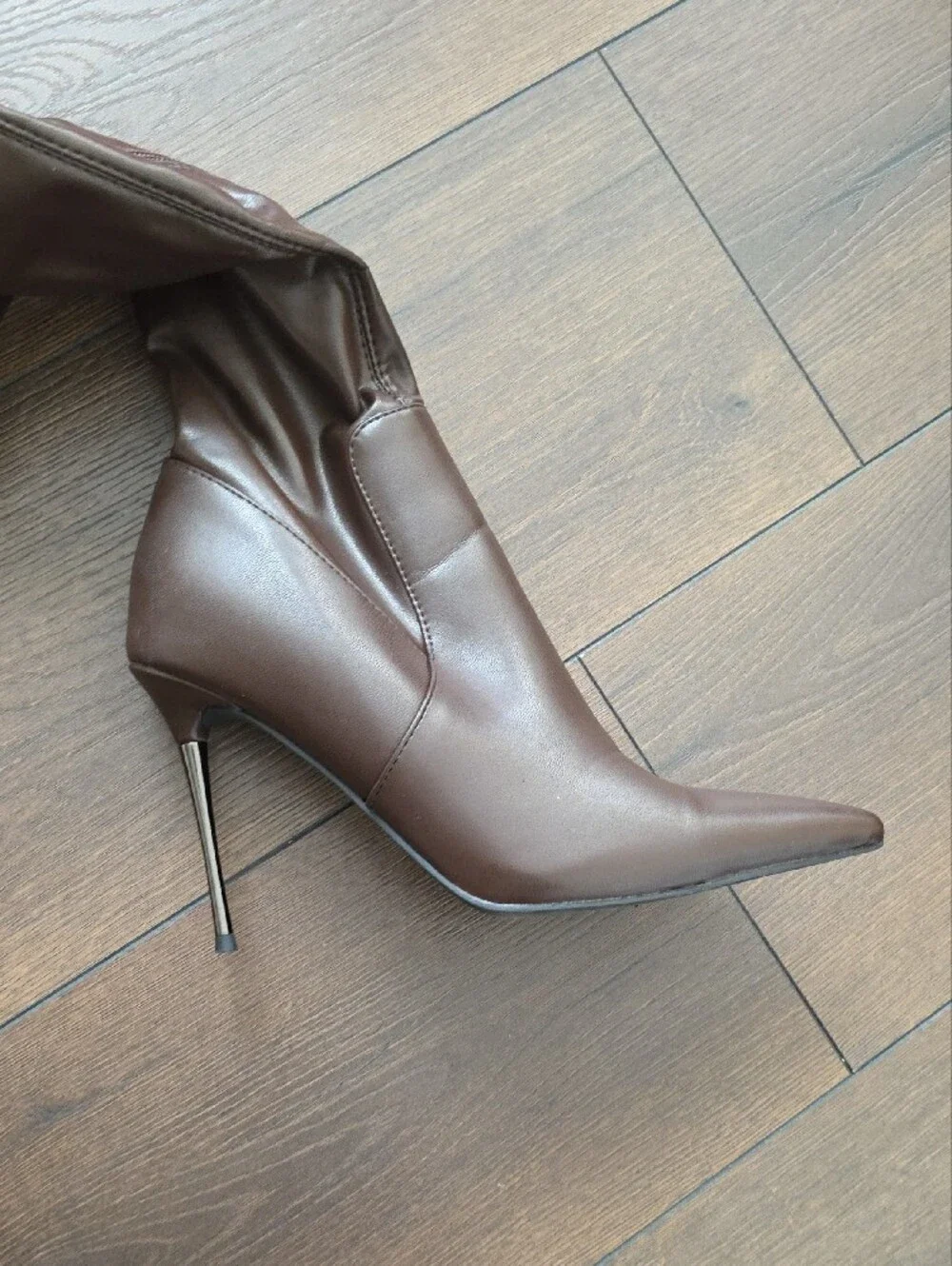 Azalea Wang Akria Brown Over-the-Knee Stiletto Boots - Women
